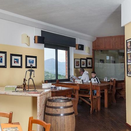 Managheri Wine Bar Oliena Exterior photo