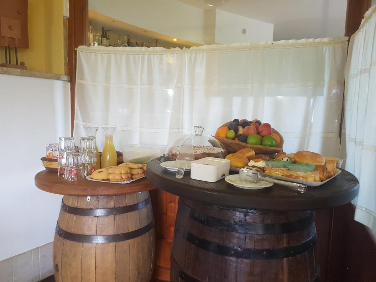 Managheri Wine Bar Oliena Exterior photo